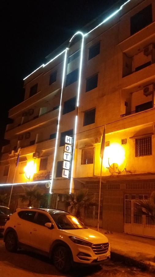 Hotel Privilege Bir El Djir Exterior foto